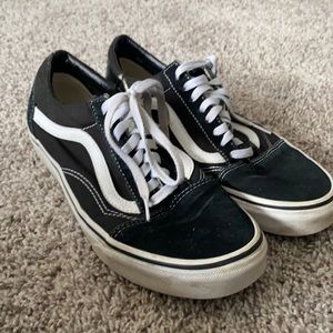 all black low top vans